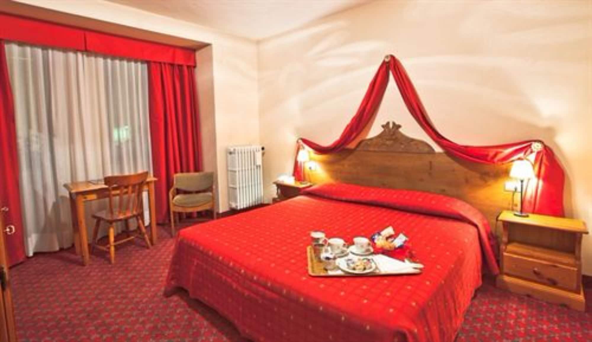 Hotel Courmayeur Exteriér fotografie