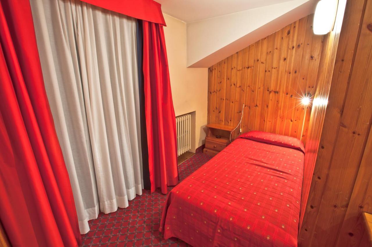 Hotel Courmayeur Exteriér fotografie