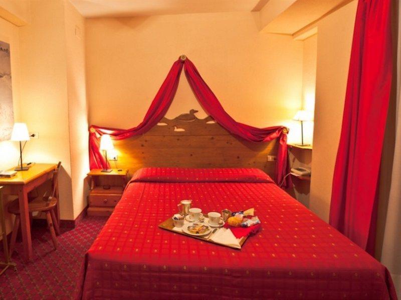 Hotel Courmayeur Exteriér fotografie