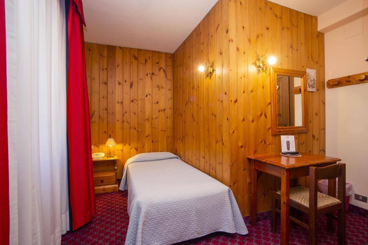 Hotel Courmayeur Exteriér fotografie