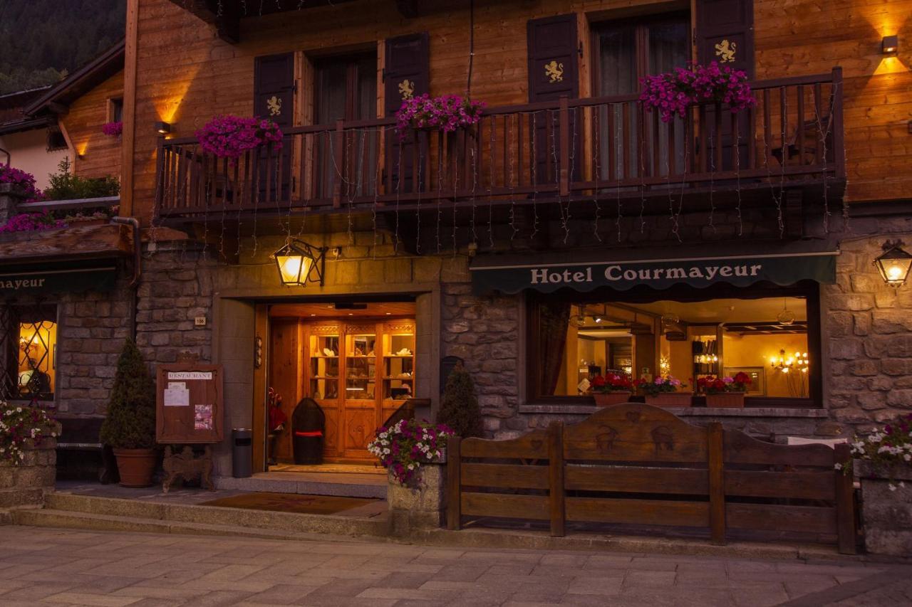 Hotel Courmayeur Exteriér fotografie